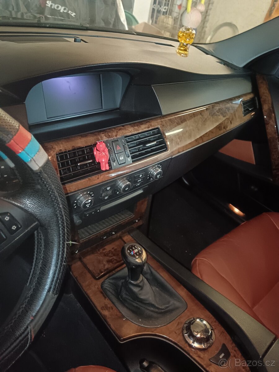 BMW e61 - 2