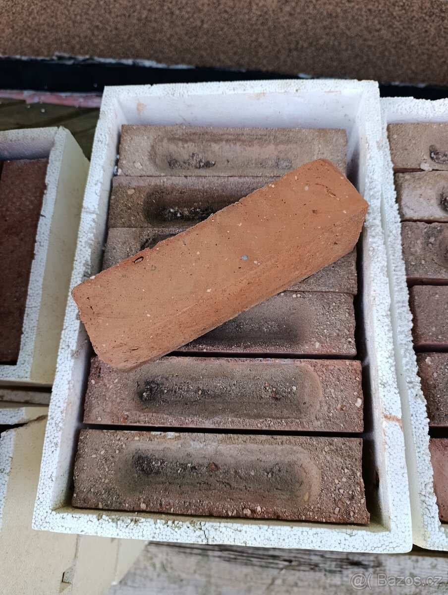 Klinker cihly - odřezky - 2