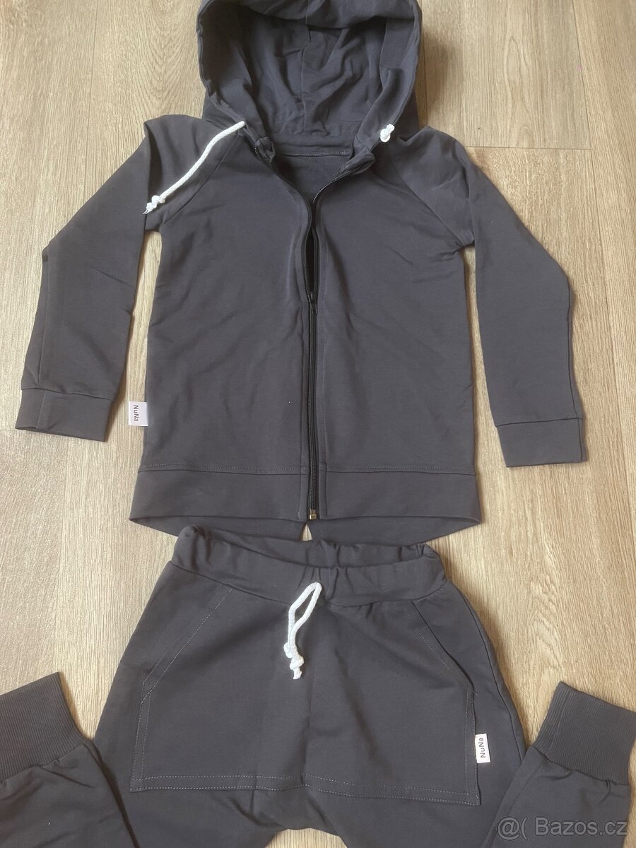 Tepláková souprava NuNa vel. 122 - 2