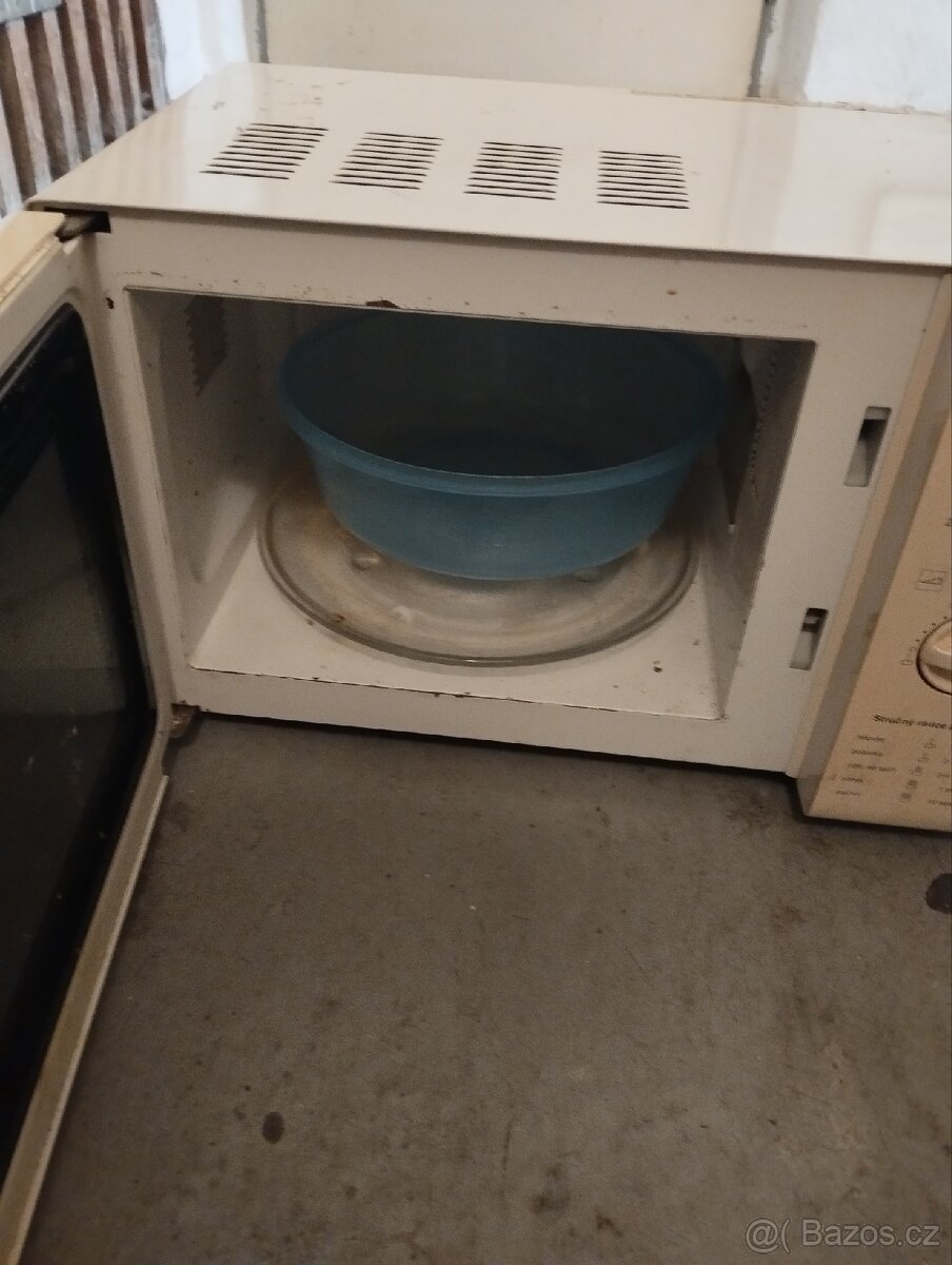 Mikrovlnná trouba - 2