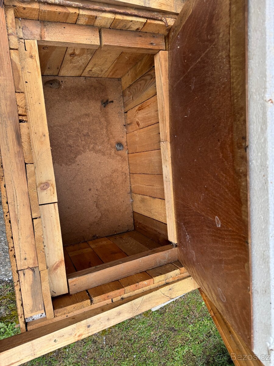 Zateplena bouda pro psa - 2