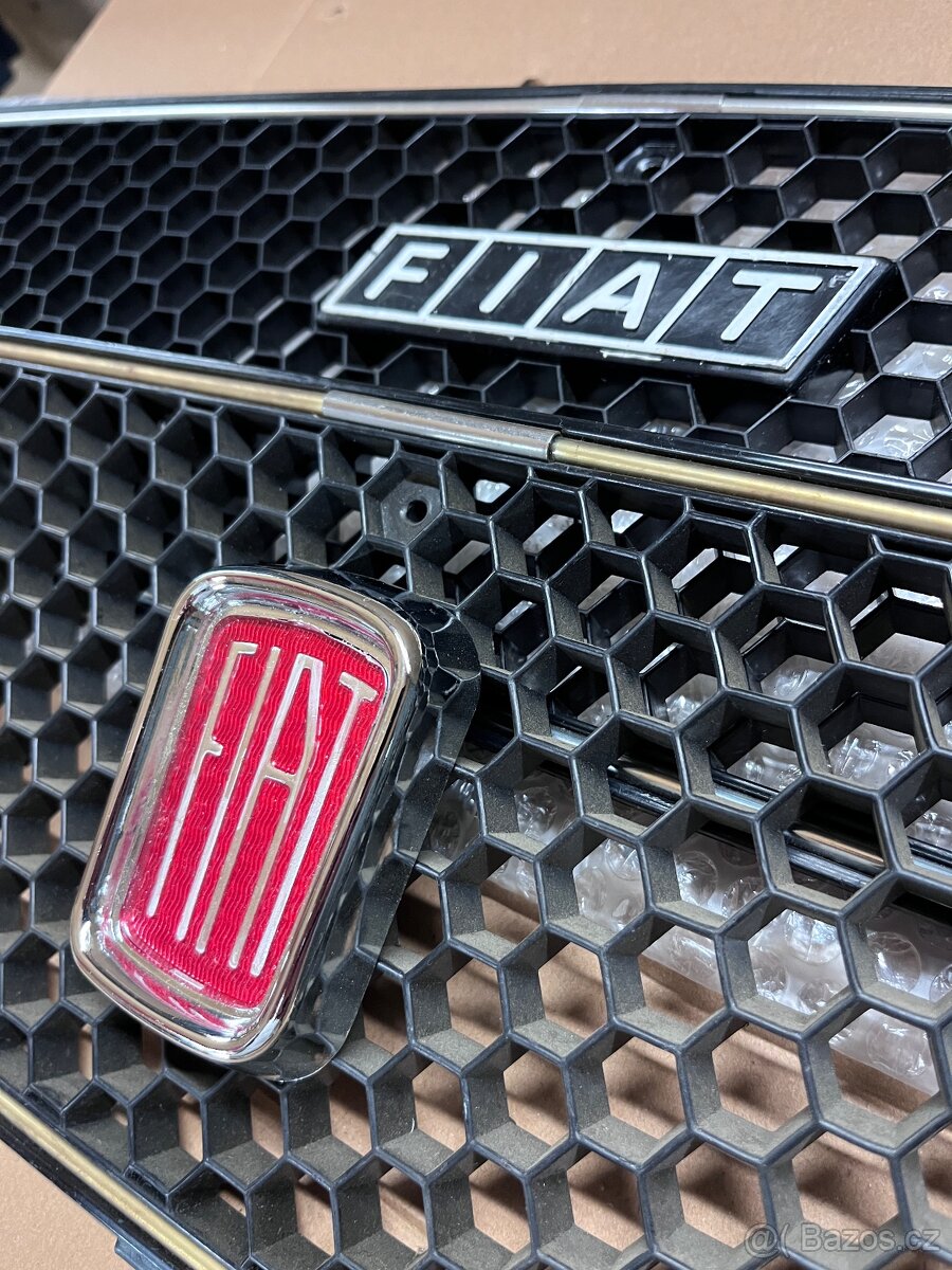 Fiat 127 masky předního čela - 2