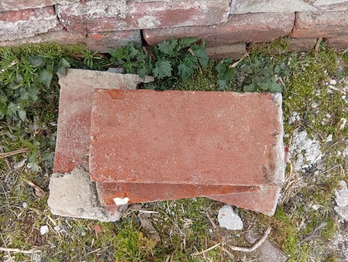 Plné cihly - 2