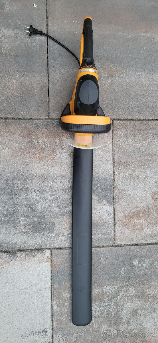 Nůžky na živý plot - 2