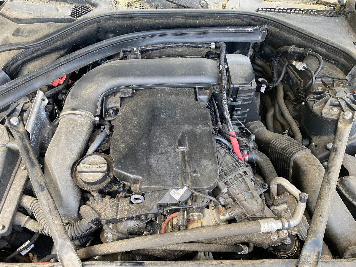 BMW MOTOR N57N D30A 190KW F10 F11 F15 F07 F25 69700KM - 2