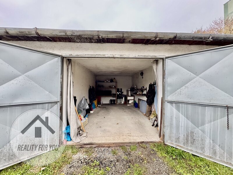 Prodej zděné garáže ve Stráži pod Ralskem - 2