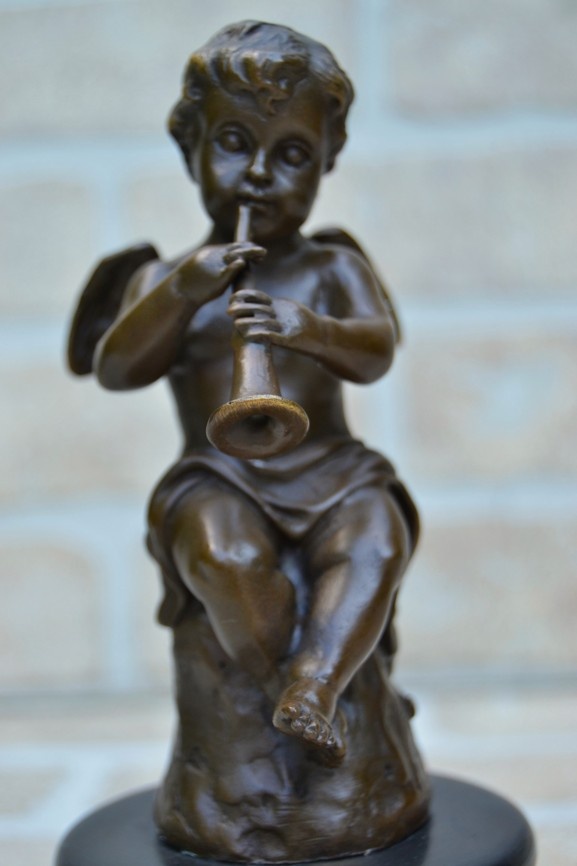 Bronzová socha - ANDĚL S TRUMPETOU - 2
