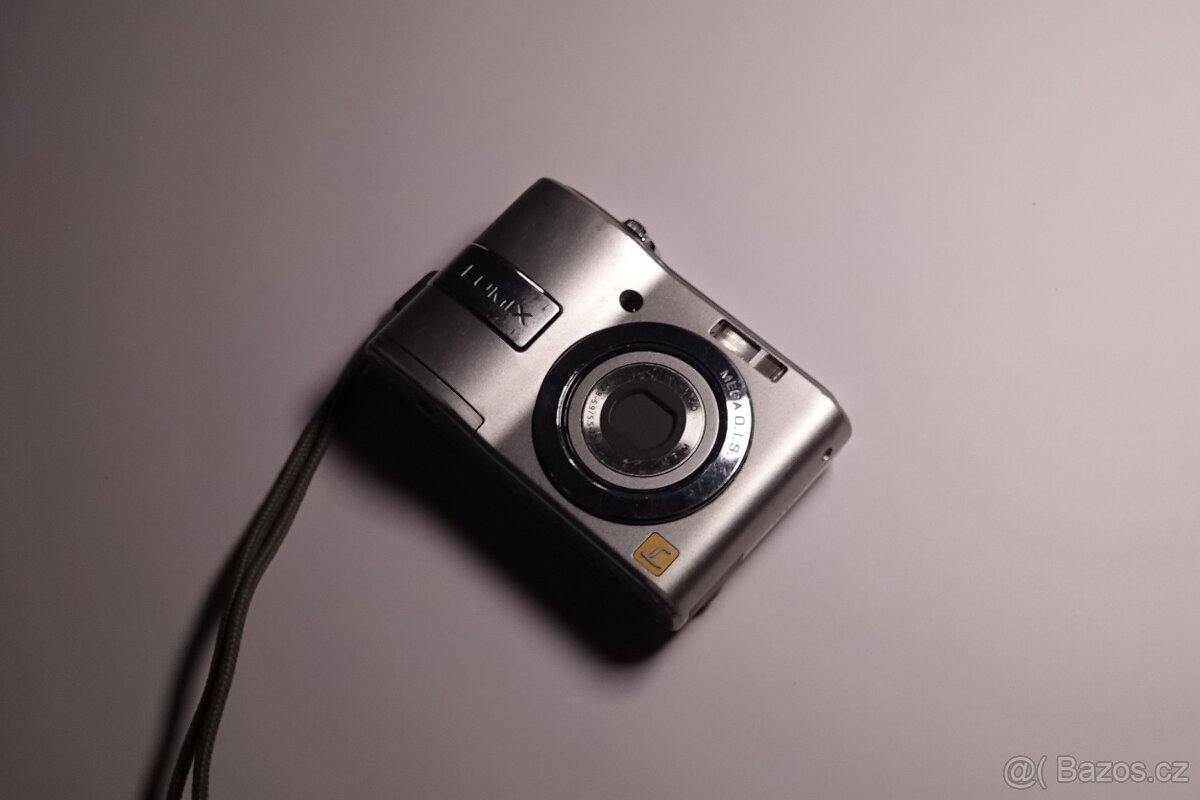 Panasonic Lumix DMC-LS85 - 2