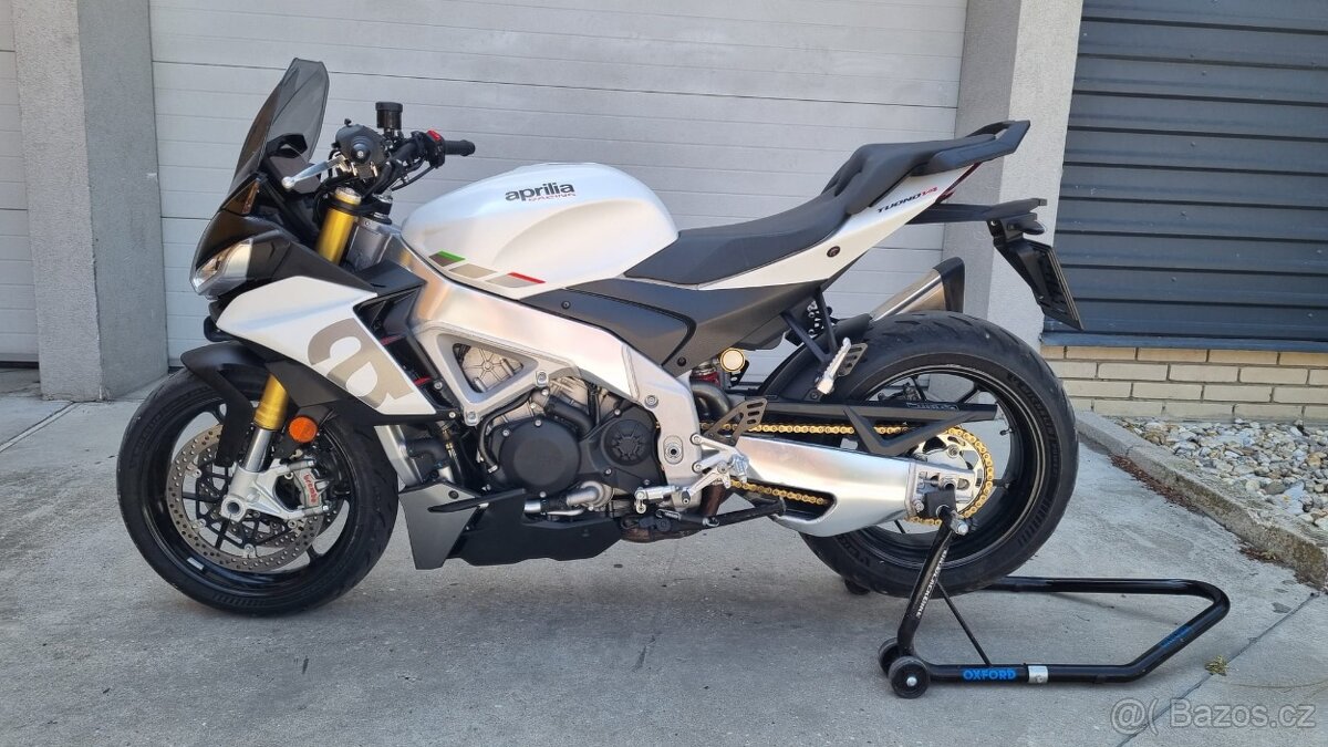 Aprilia Tuono 1100 V4 - 2