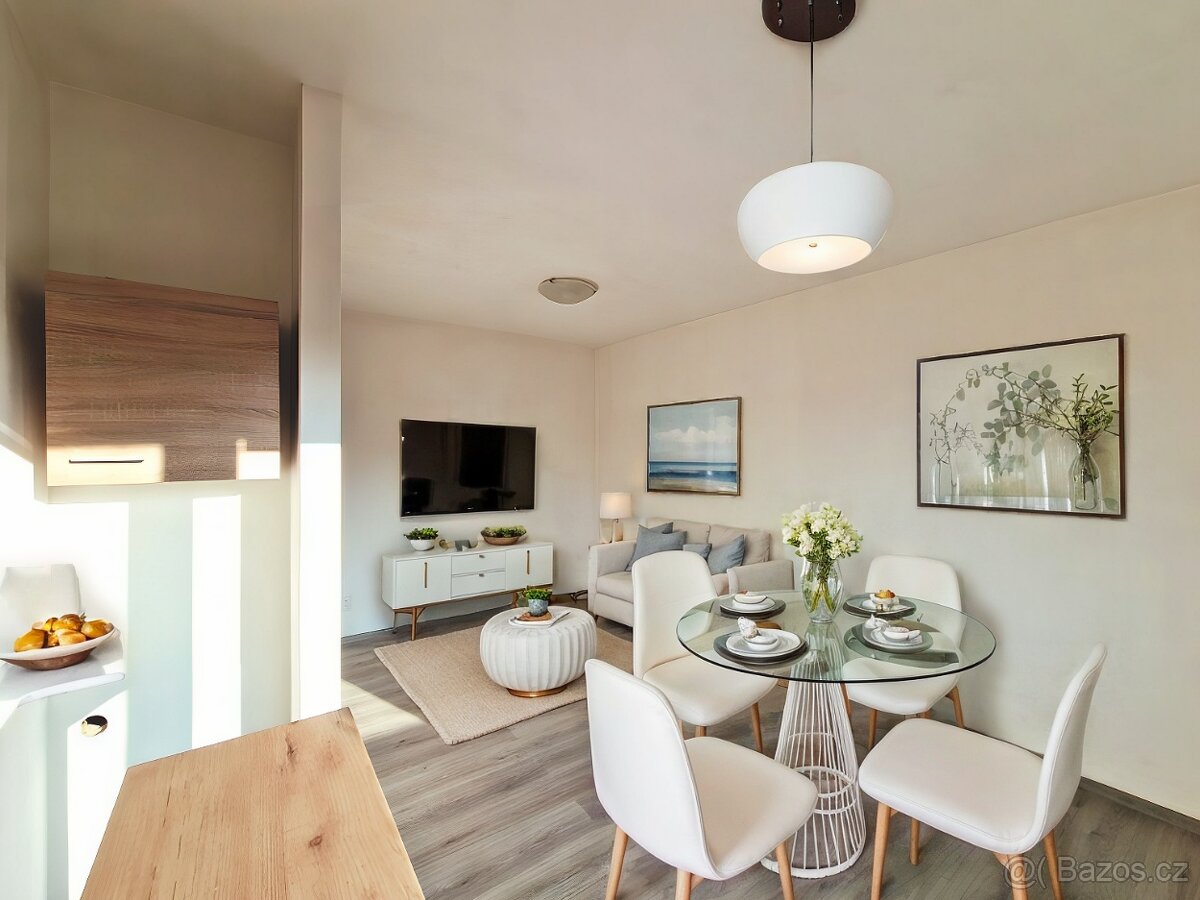 Pronájem 1+kk (garsoniéra) Ostrava Hrabůvka - 2