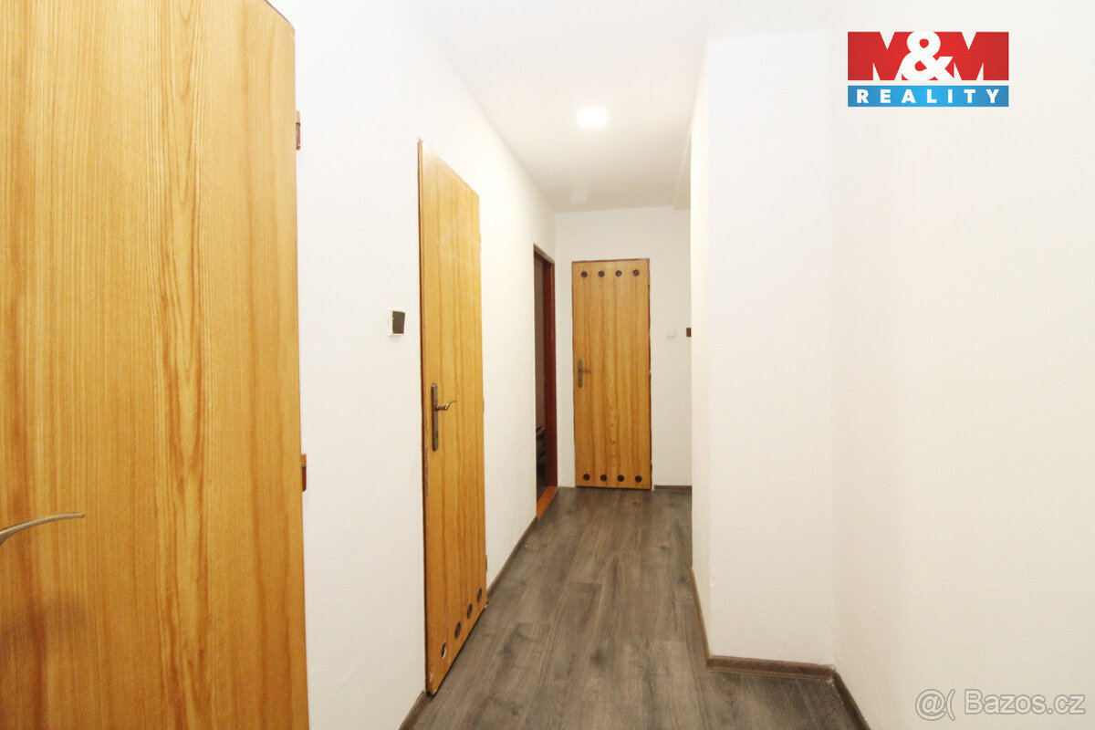 Pronájem bytu 3+1 s garáží, Česká Lípa, ul. Svatopluka Čecha - 2