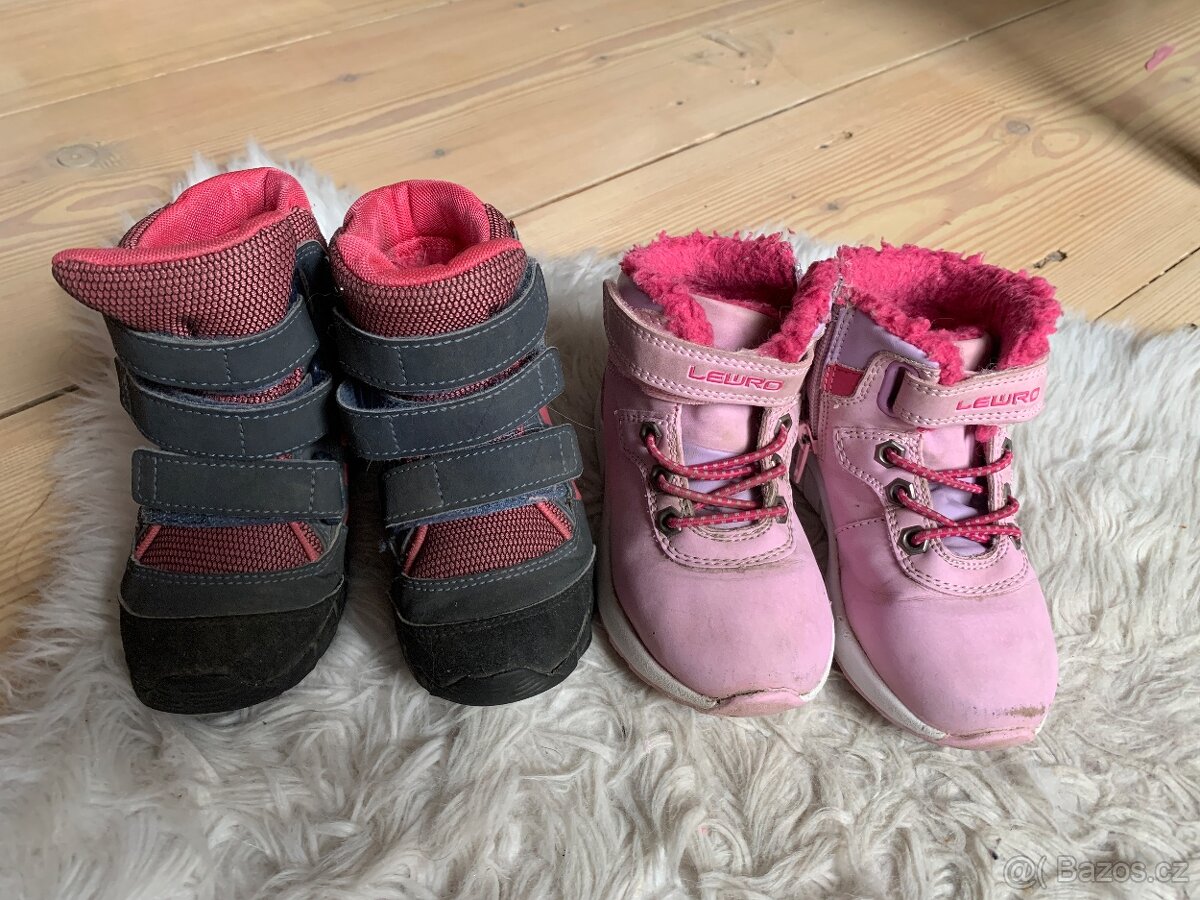 Zimní boty vel.24, cena za oba páry - 2