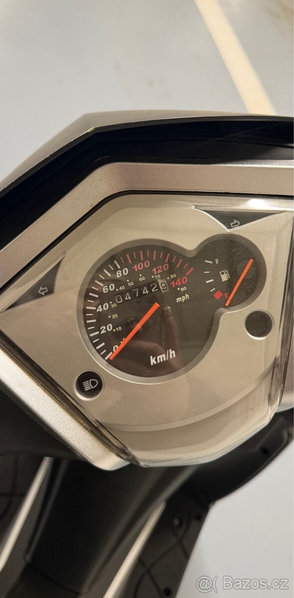 Skutr Maxon Ardour 125 - 2