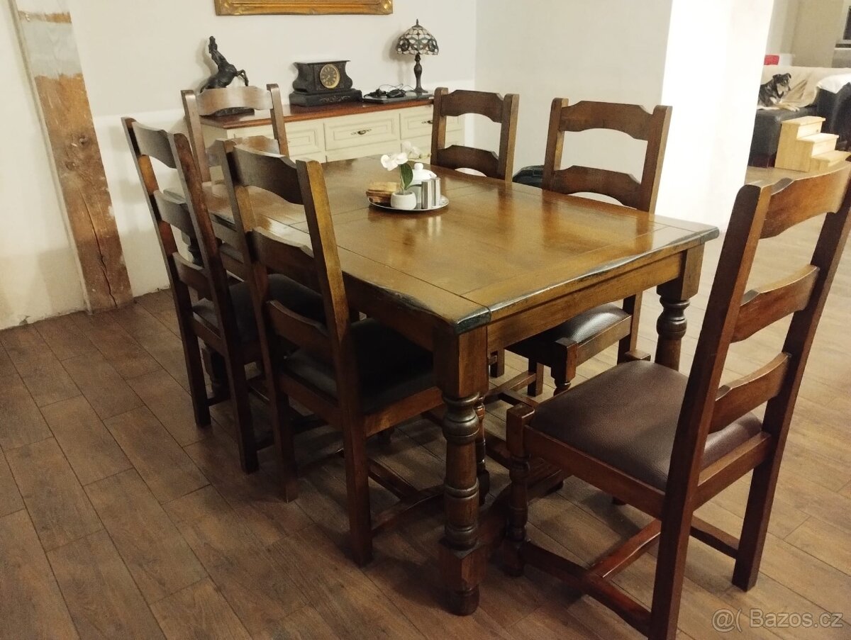 Prodám jídelní stůl 6 židlí - 2