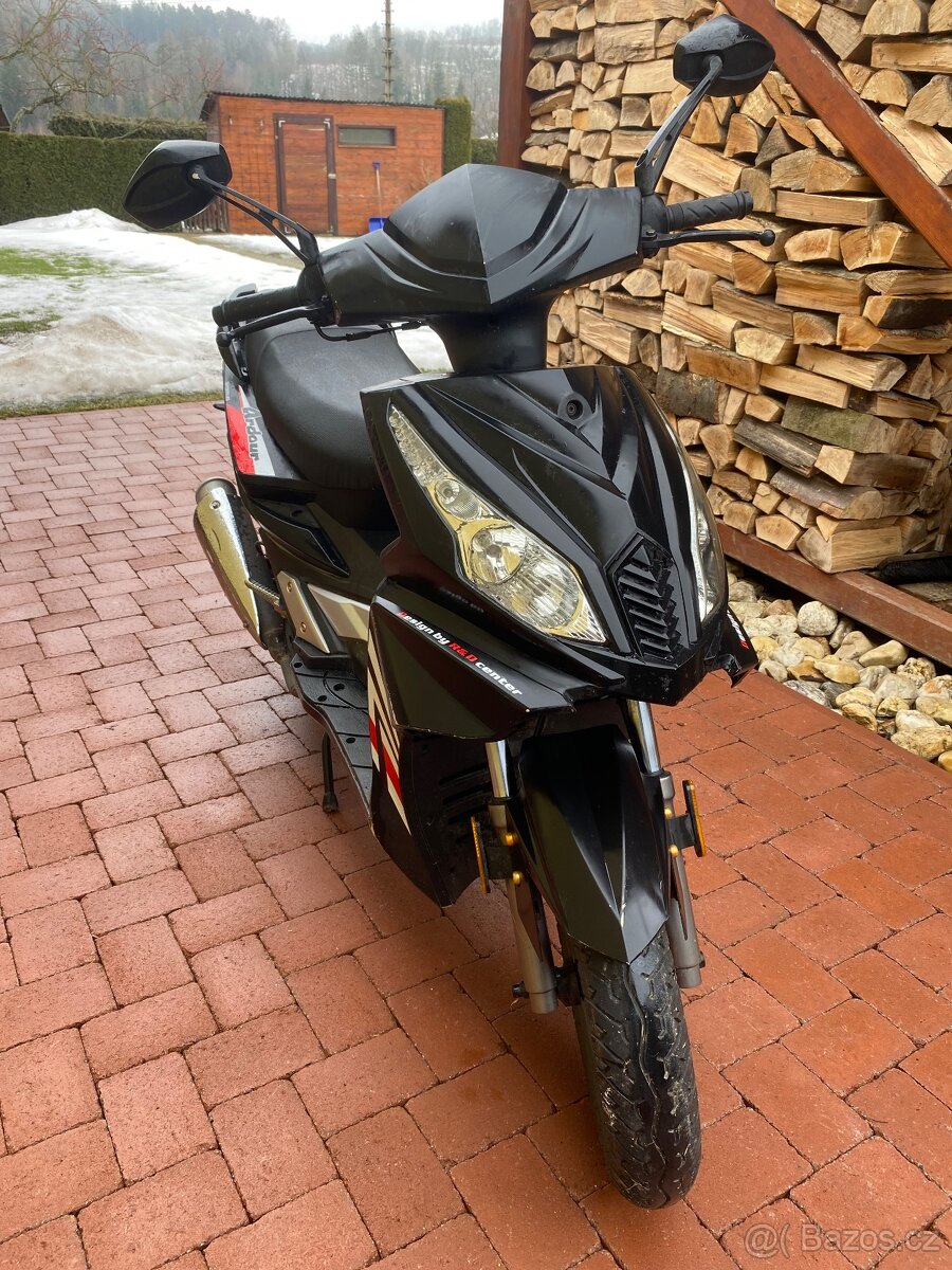 Prodej skútru 125 ccm - 2
