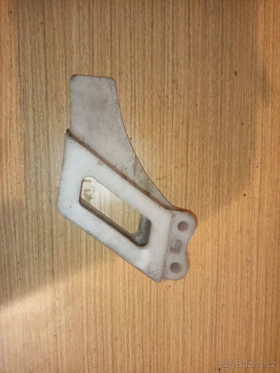 Yamaha dt voditko řetezu - 2