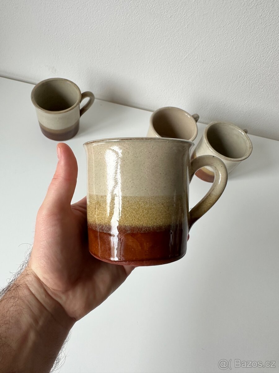 Krásné keramické hrnky - starožitné - 2