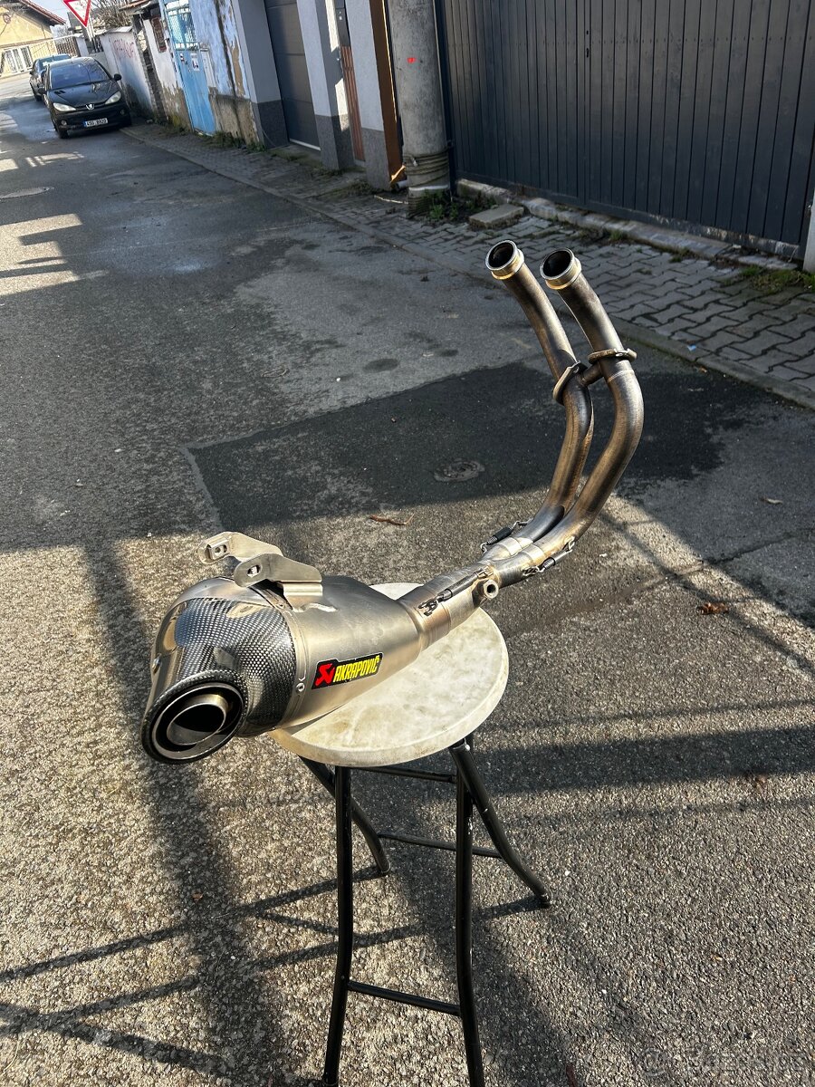 Výfuk Akrapovič Yamaha MT07 - 2