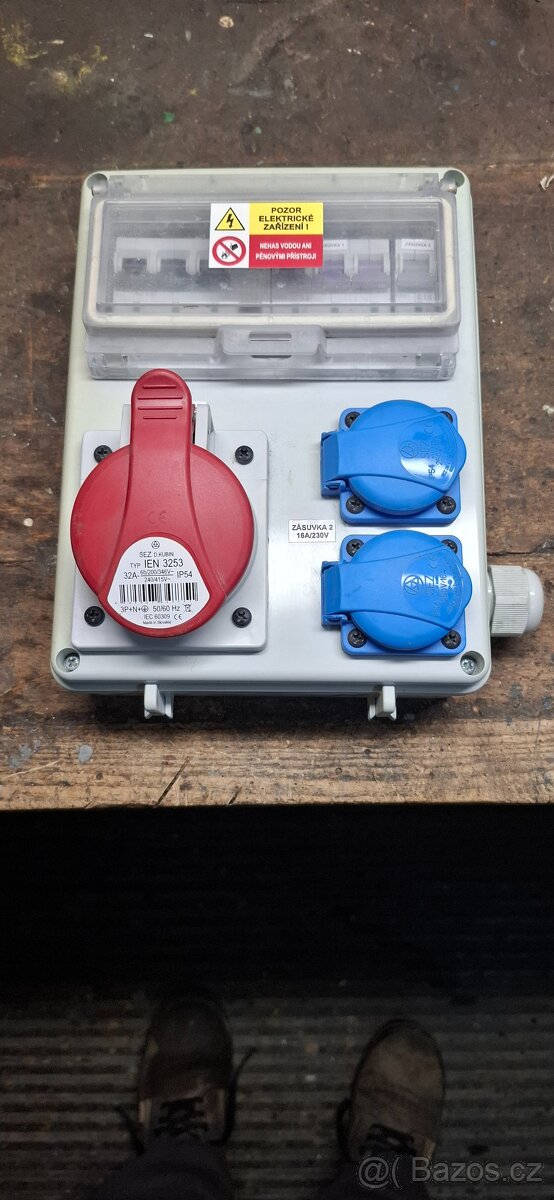 Zásuvková skříň - 2