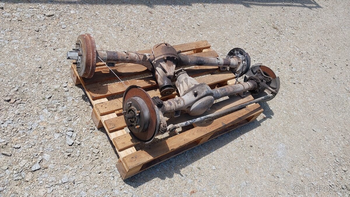 Suzuki Samurai – Nápravy široké - 2