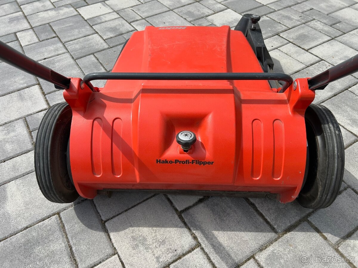 Ruční zametací stroj Hako Fliper - 2