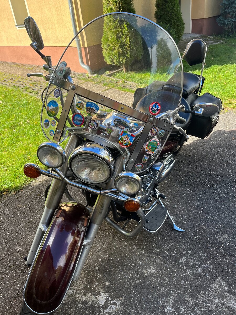 Yamaha DragStar Classic XVS1100A - 2