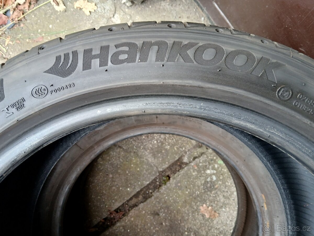 2ks letní pneu 245/40 r18 - 2