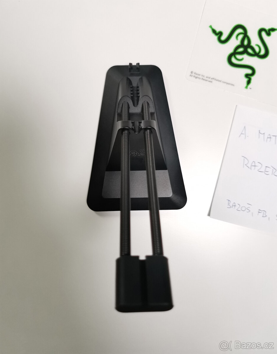 Držák kabelu Razer Mouse Bungee V2 - 2