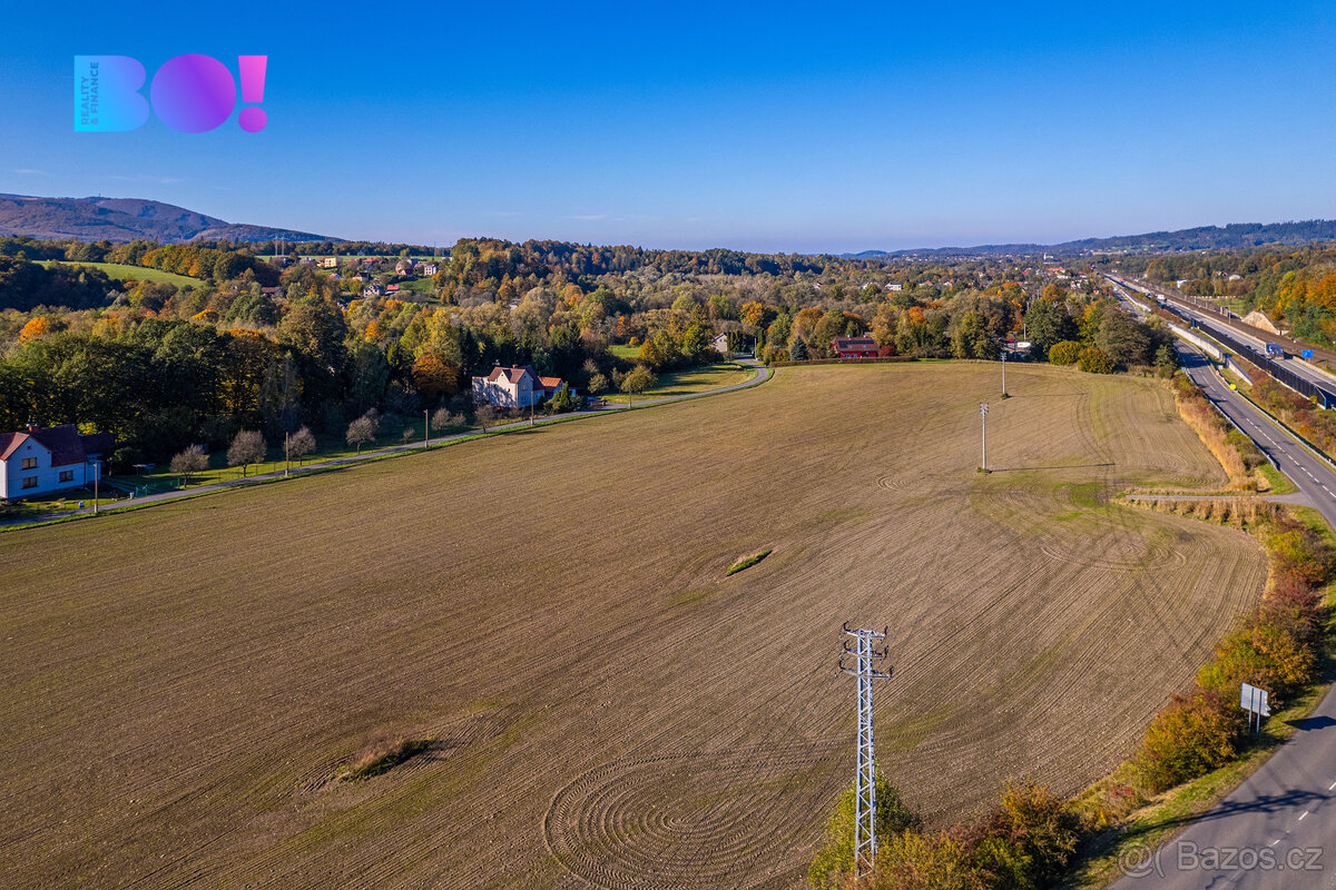 Prodej komerčního pozemku 1 000 m², Návsí - 2