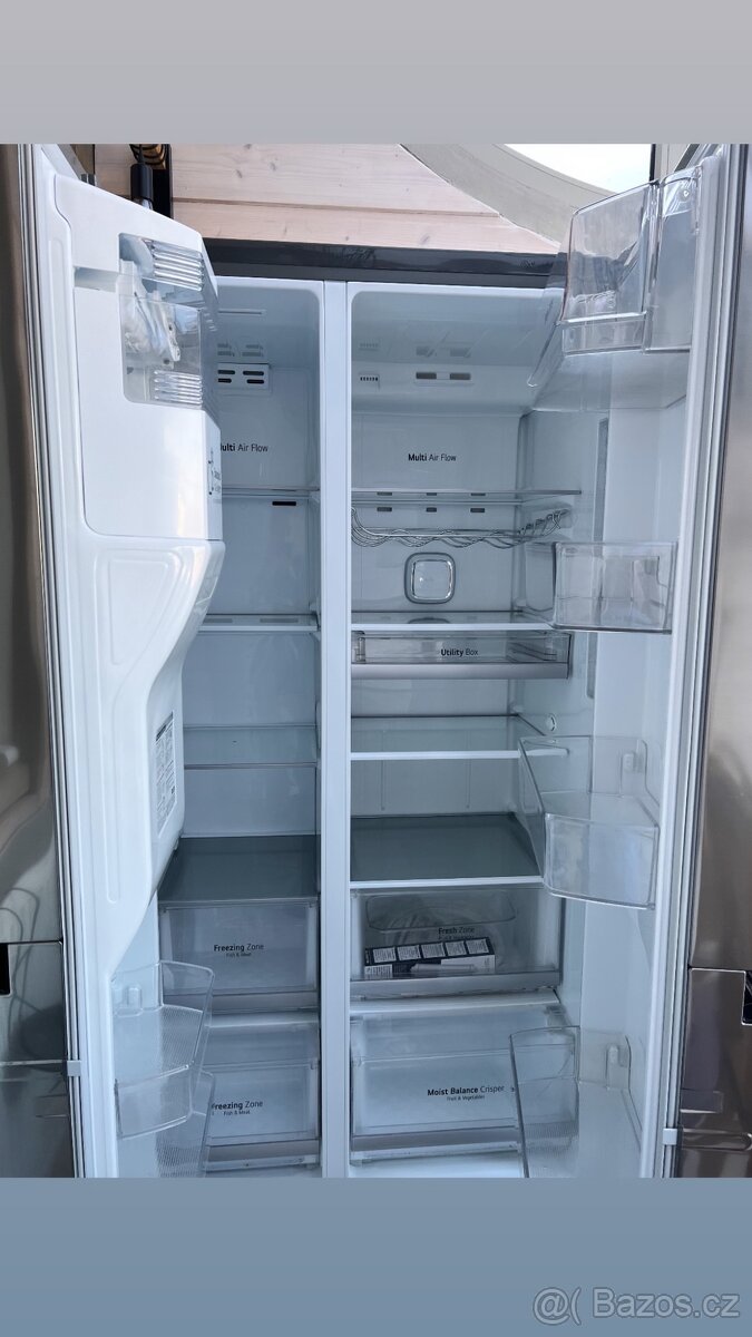 AMERICKÁ LEDNICE LG - 2