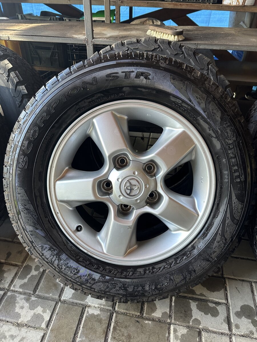 Toyota Land Cruiser 5x150r18
