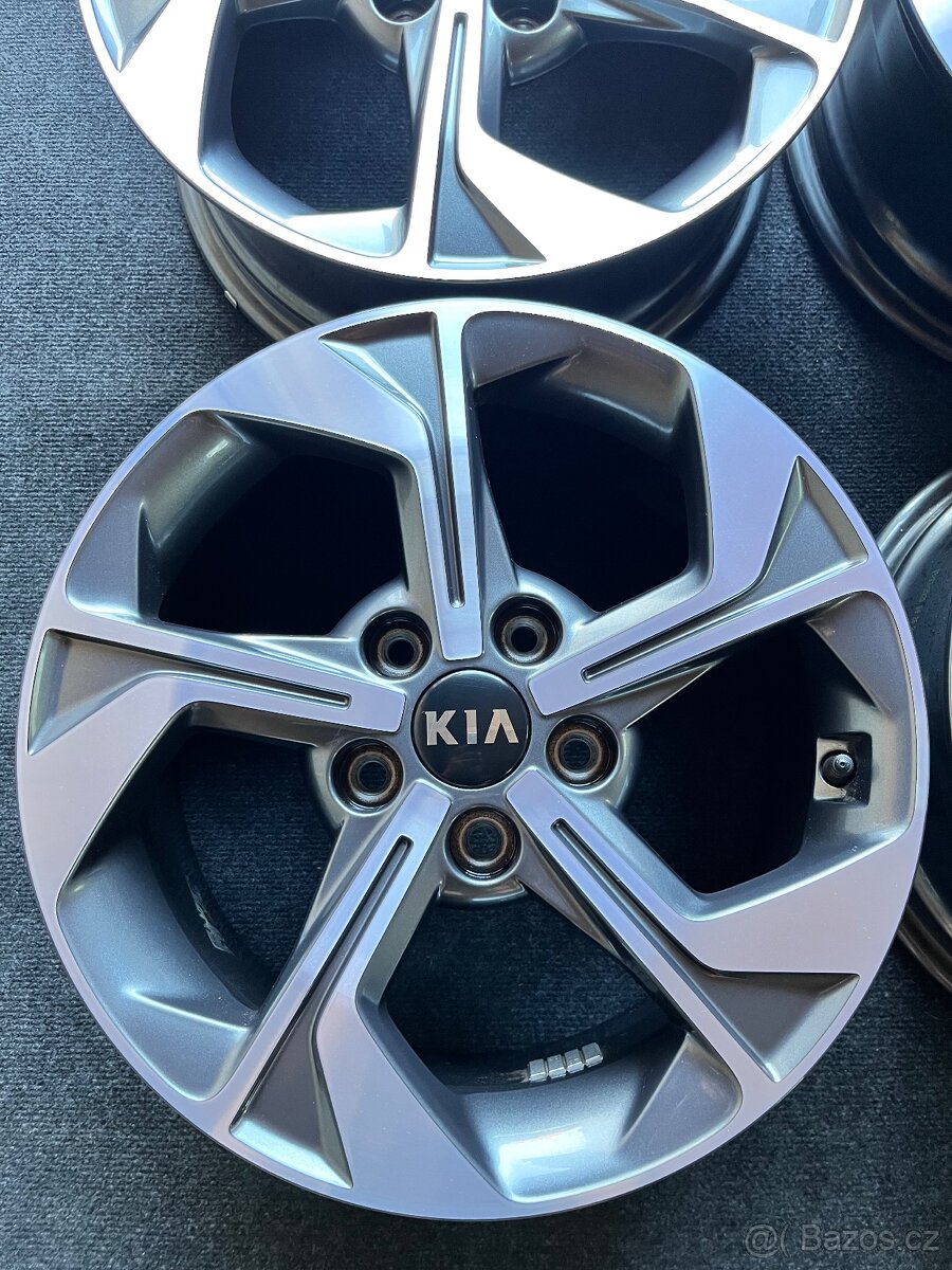 R16 Kia XCeed Originál hliníkové disky - TOP STAV - 2