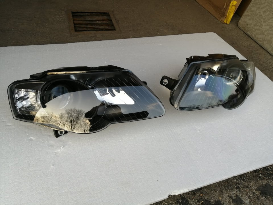 VW Passat B6 přední světla-Black. - 2