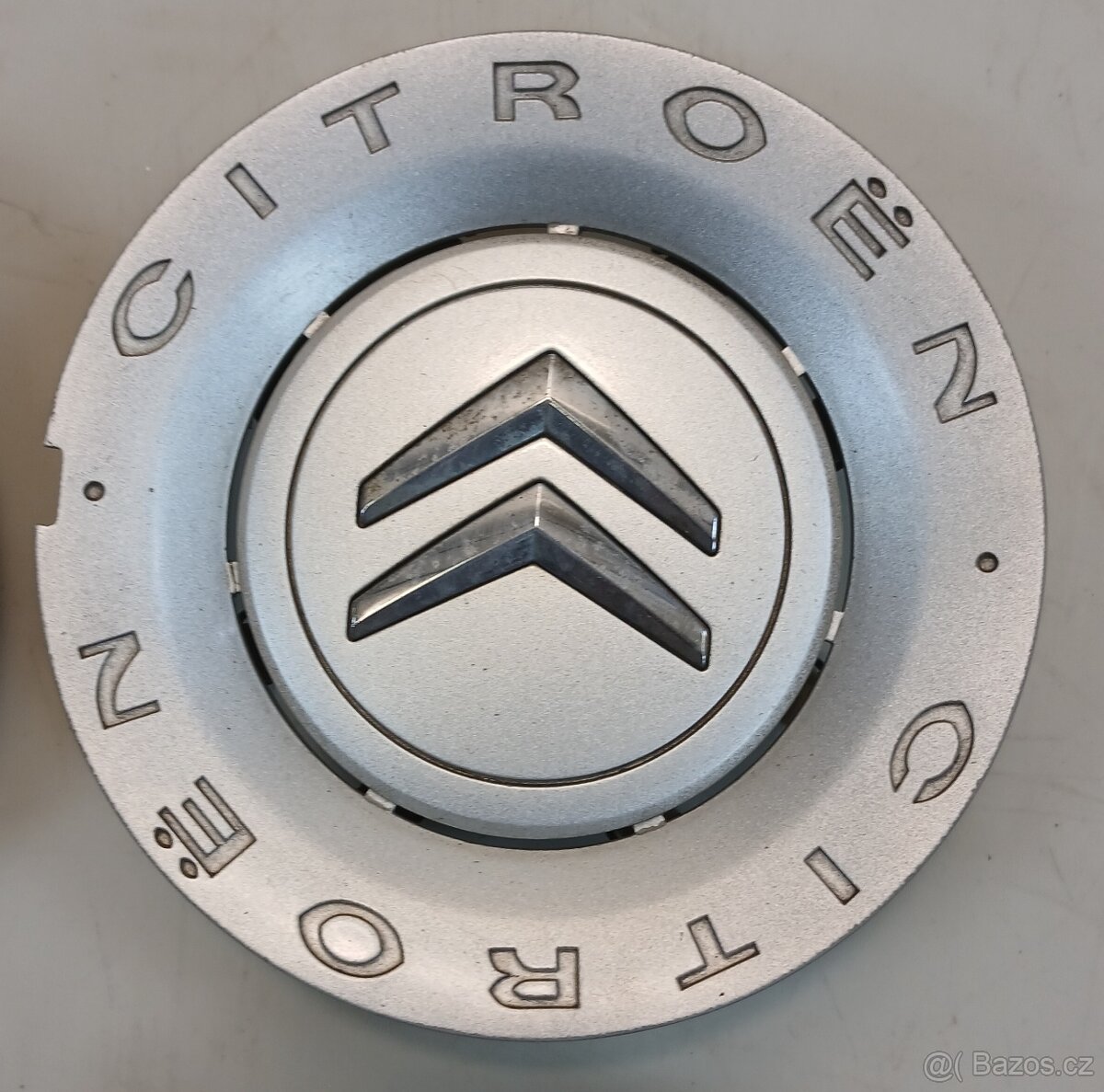 Sada středových pokliček značky Citroën - 2