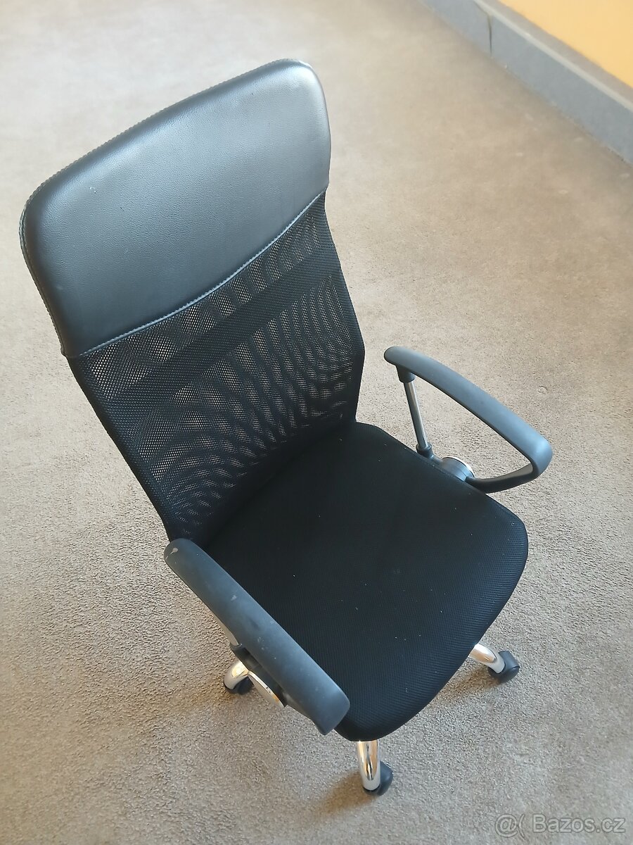 Prodám kancelářské křeslo. - 2