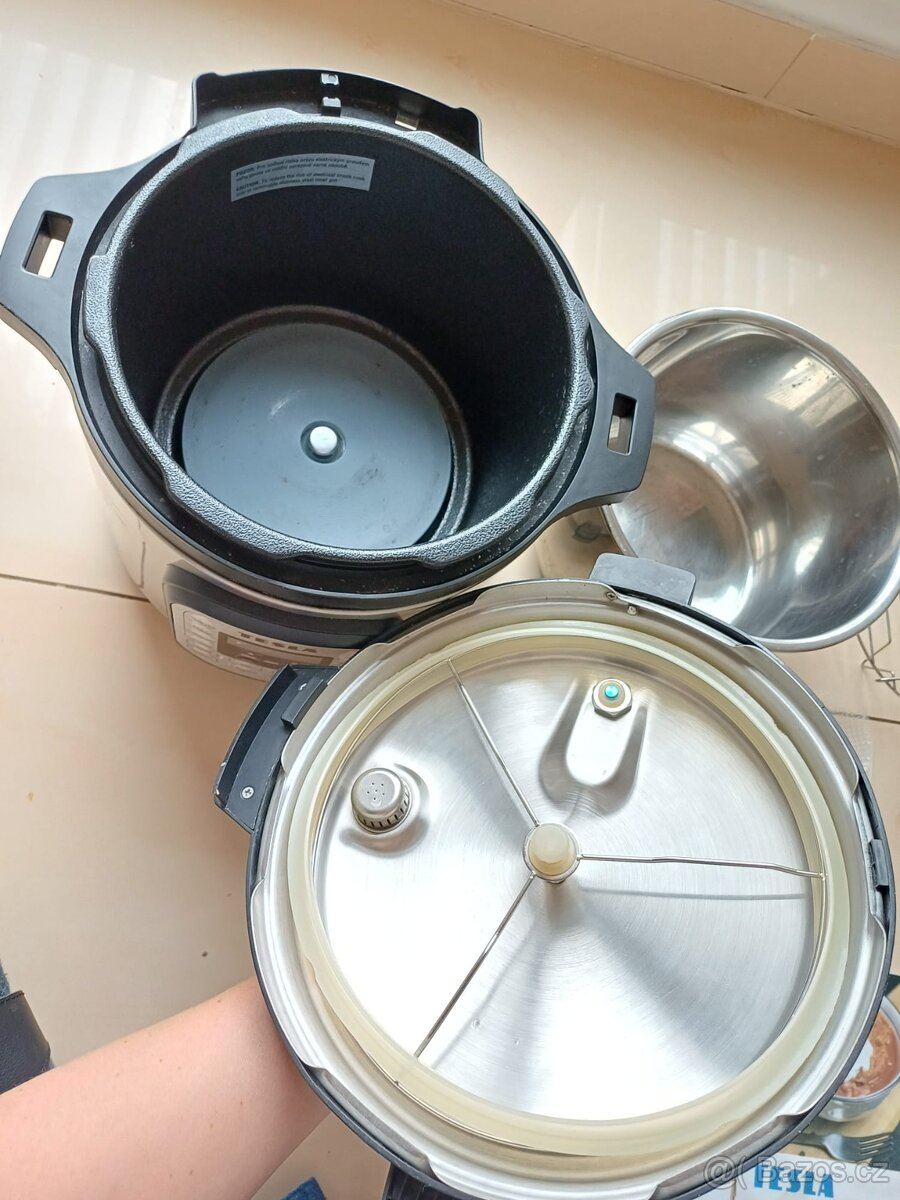 Tlakový hrnec Tesla EliteCook K70 - 2