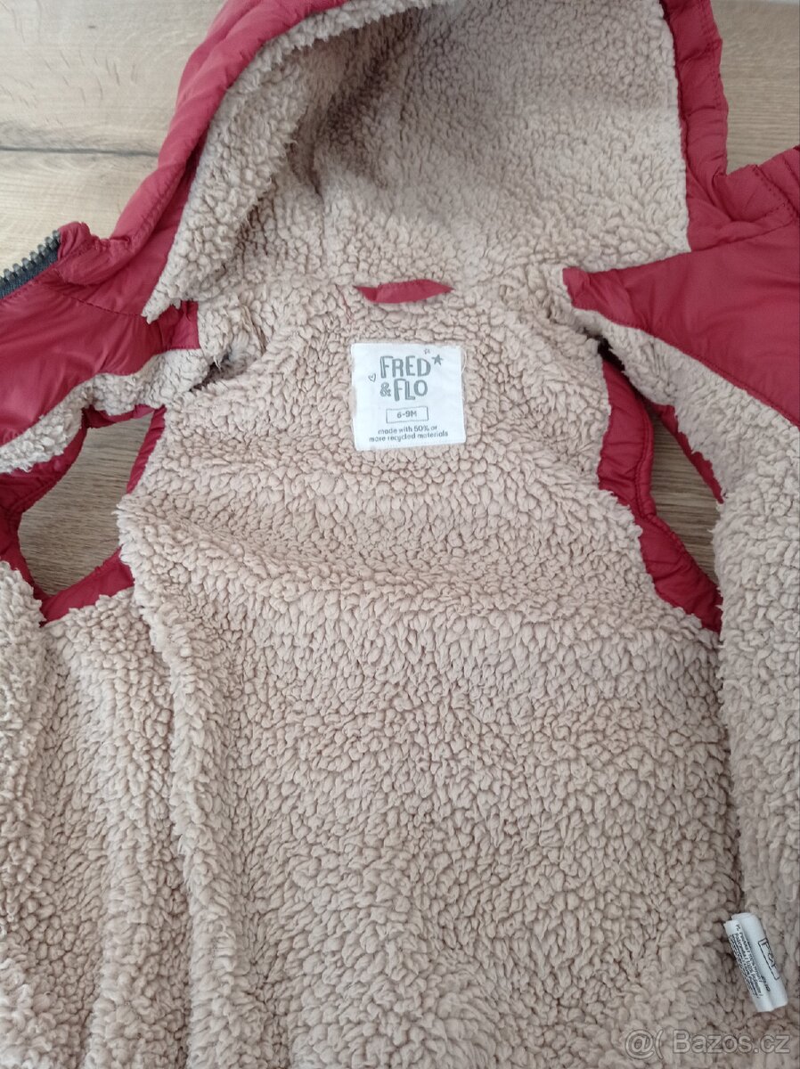 Zimní vesta 6-9m - 2