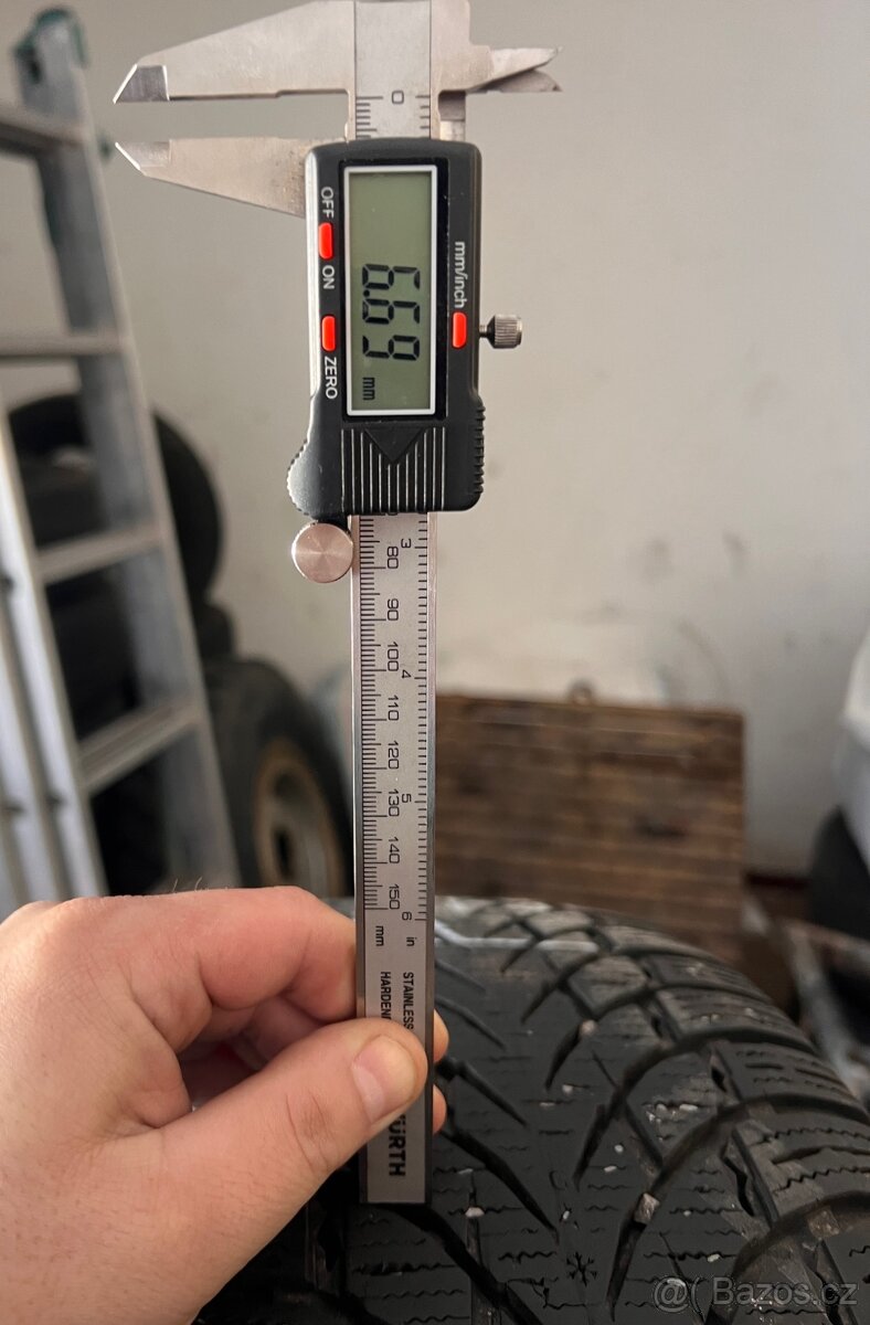 Alu kola originální lexus nx350h 7x17 et35 pneu 225/65 r17 - 2