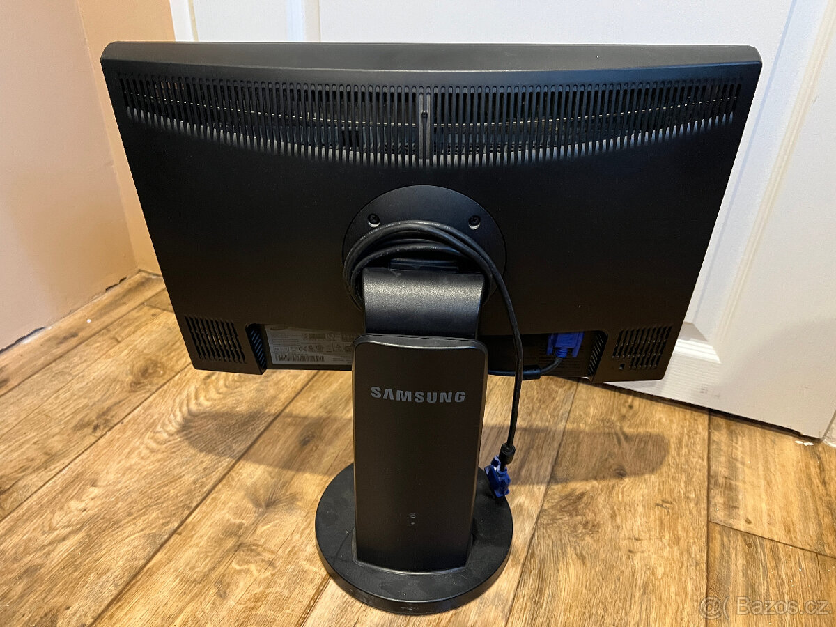 Monitor Samsung MY20WS - 2