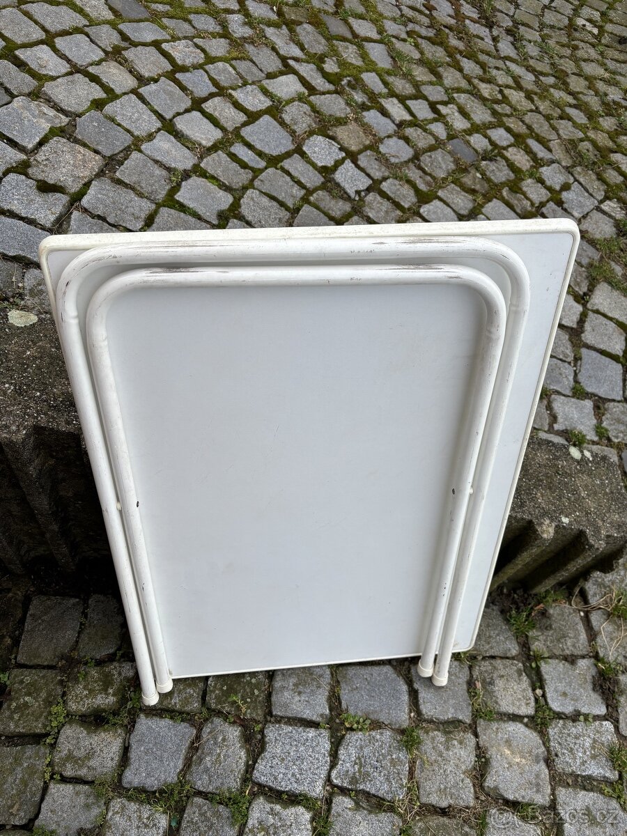 kempingový stůl skládací 60x80 do autokaravanu - 2