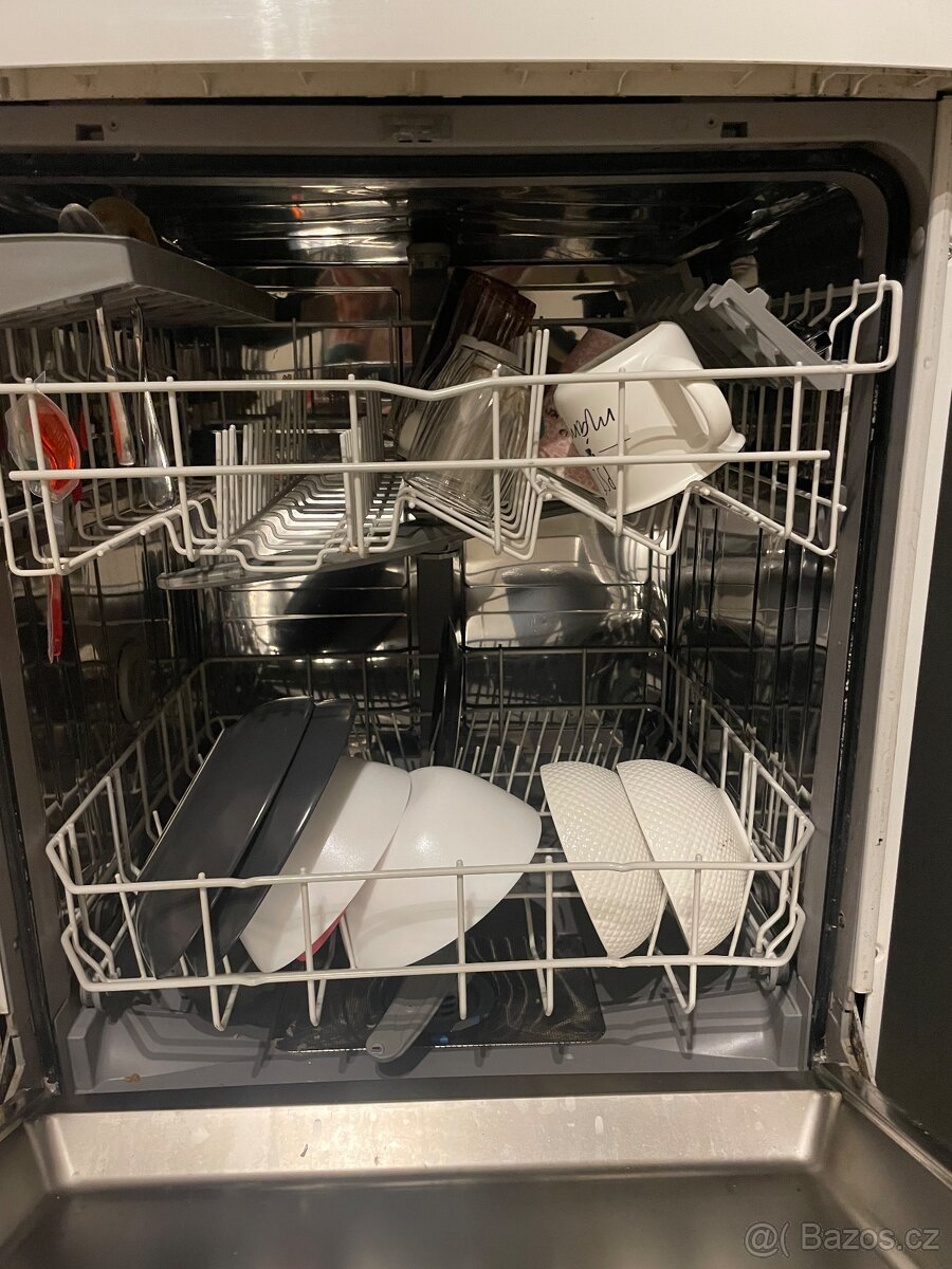 Myčka na nadobí - 2