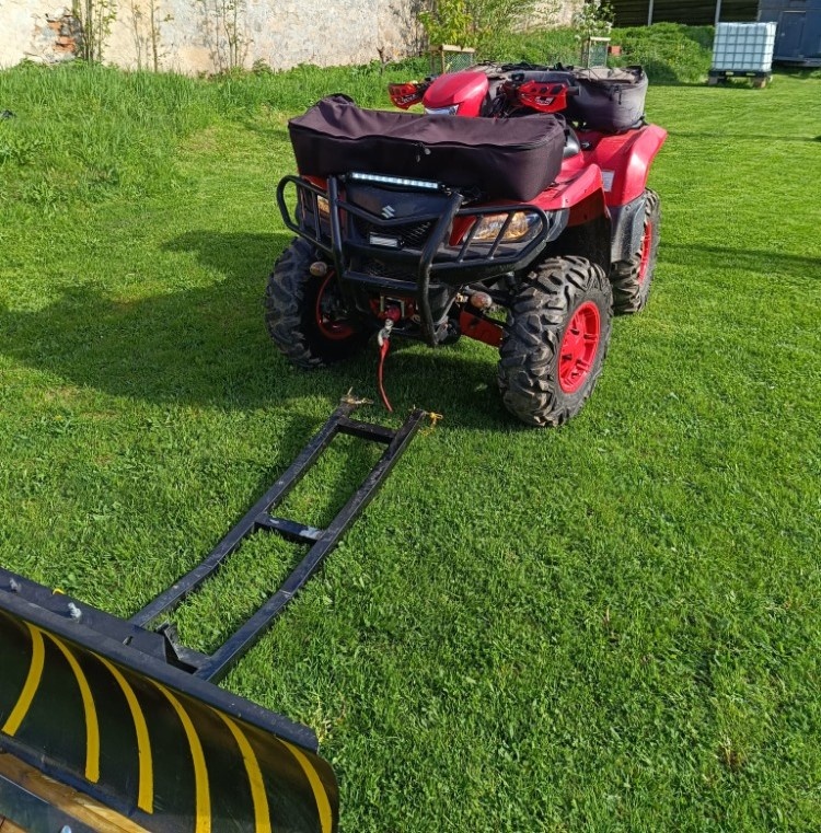 Suzuki kingquad 750i - 2