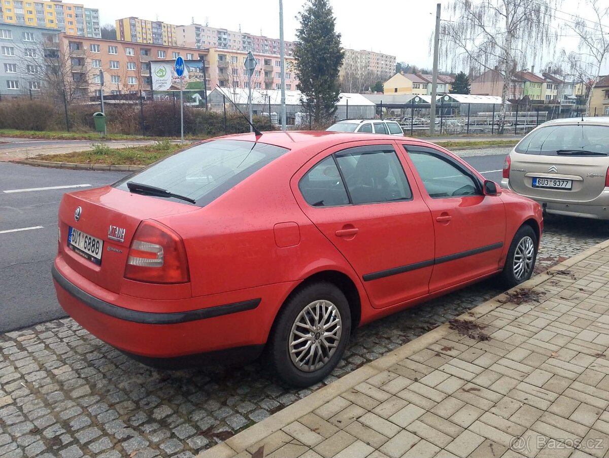 Škoda Octavia II - 2