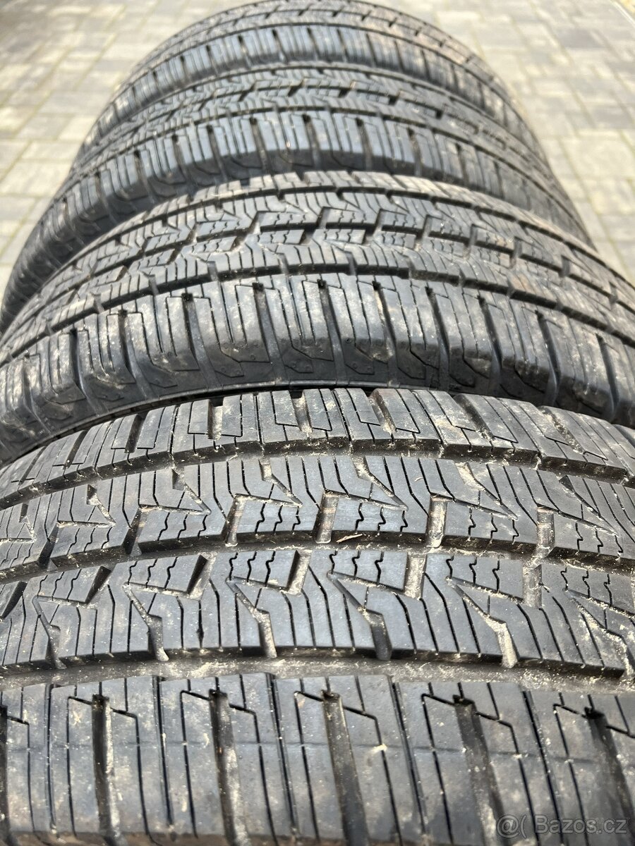 Continental VanContact 4Season 215/60 R17 C - 2