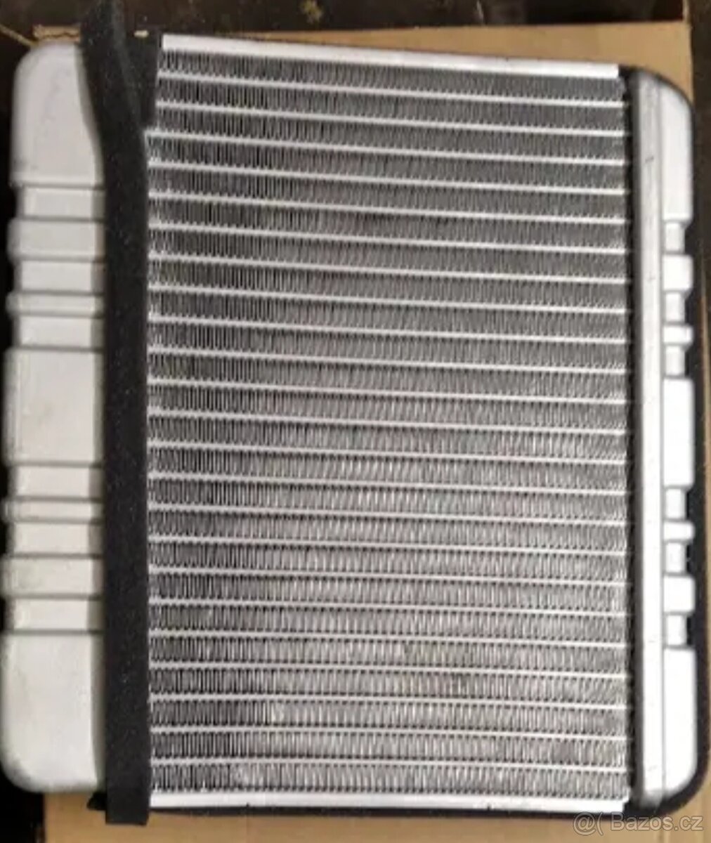 Výparník klimatizace nový BMW E46, 110KW. - 2