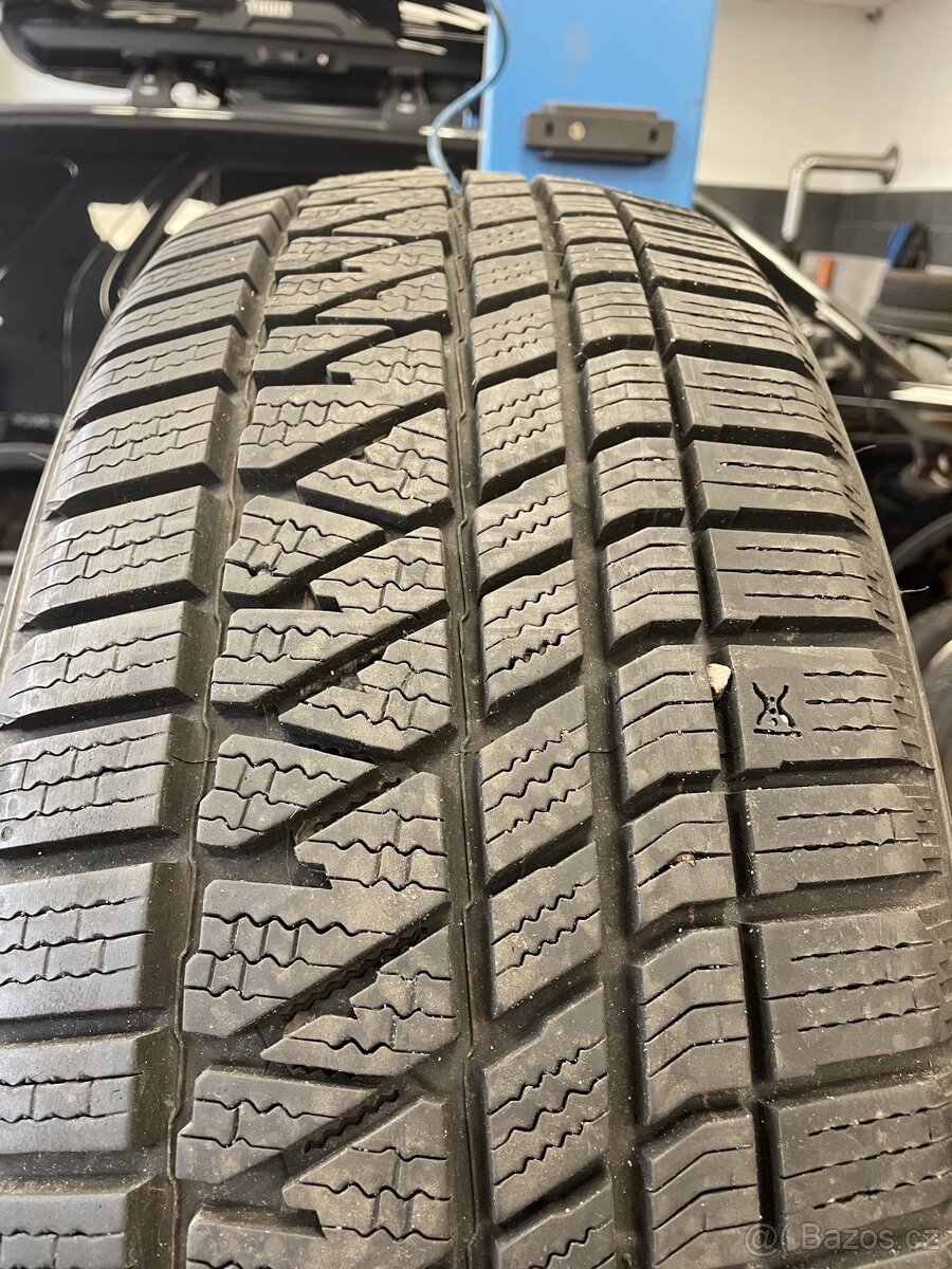 Zimní pneu Kumho 235/65 R16 WS71 - 2