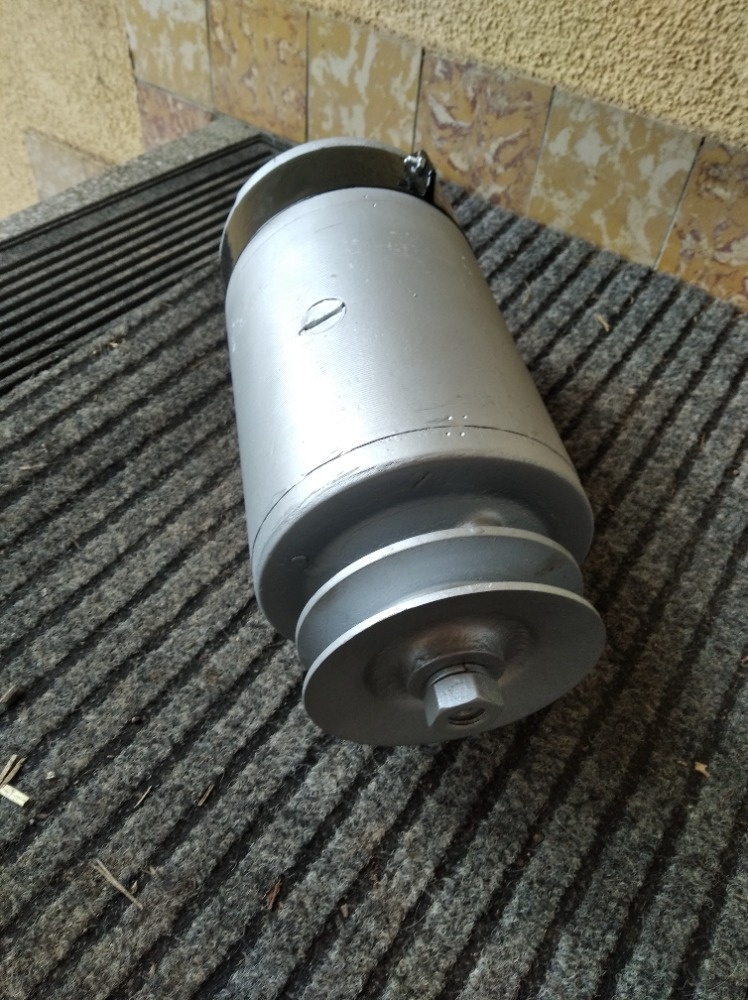 Prodám dynamo na ZETOR25 po GO - 2