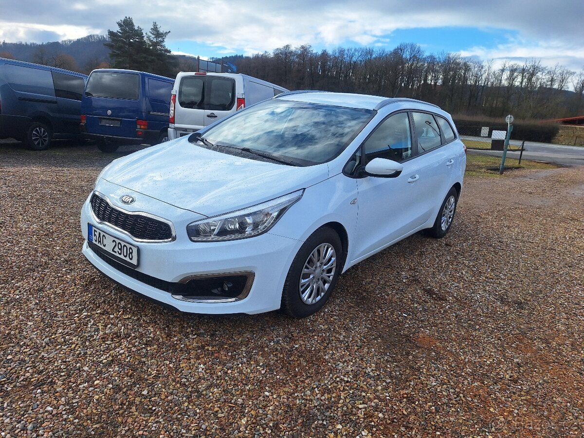 Kia Ceed 1.4 Crdi combi rv.2015 - 2