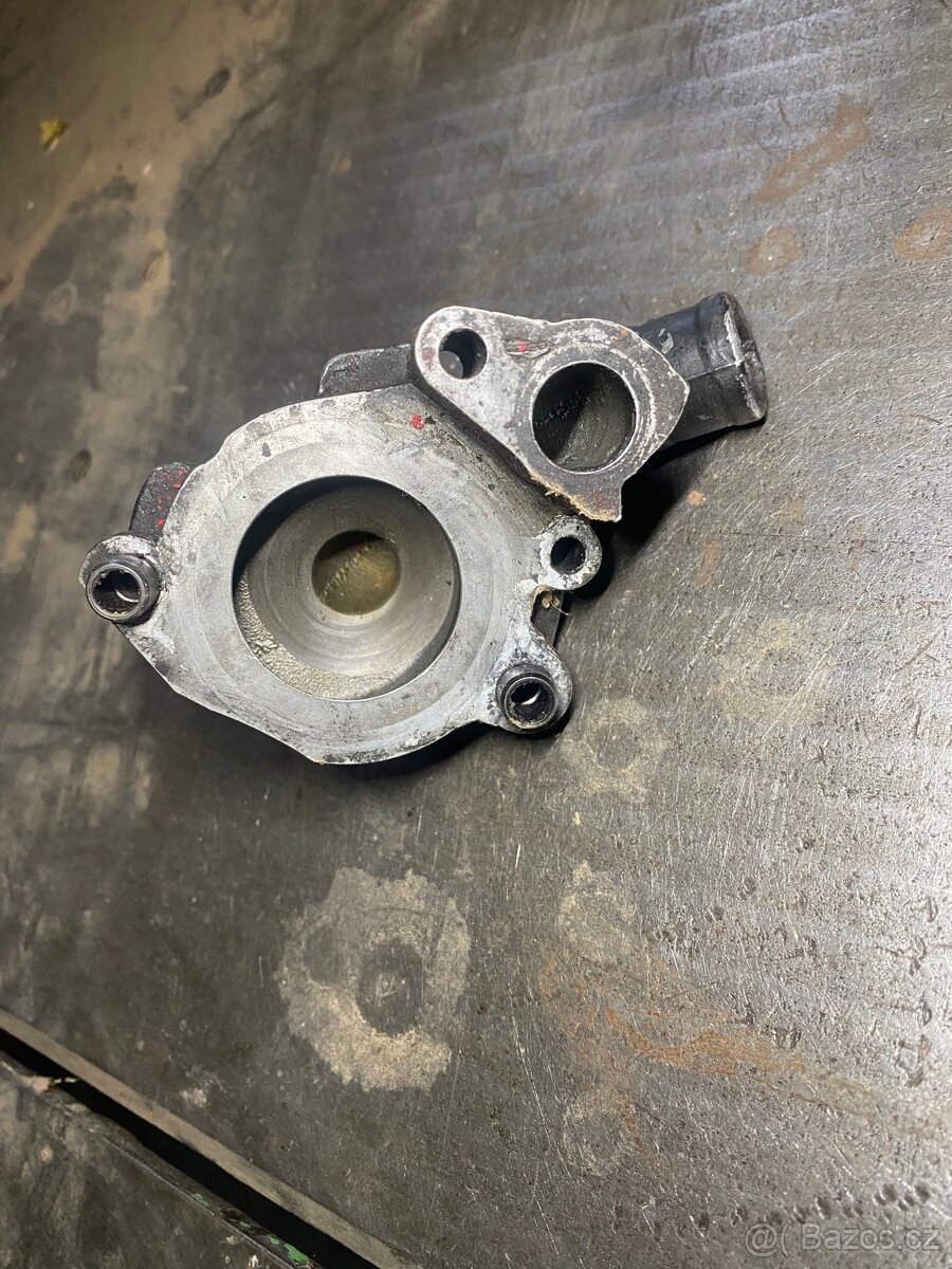 Kryt vodní pumpy KTM sx 125 2002-2007 - 2