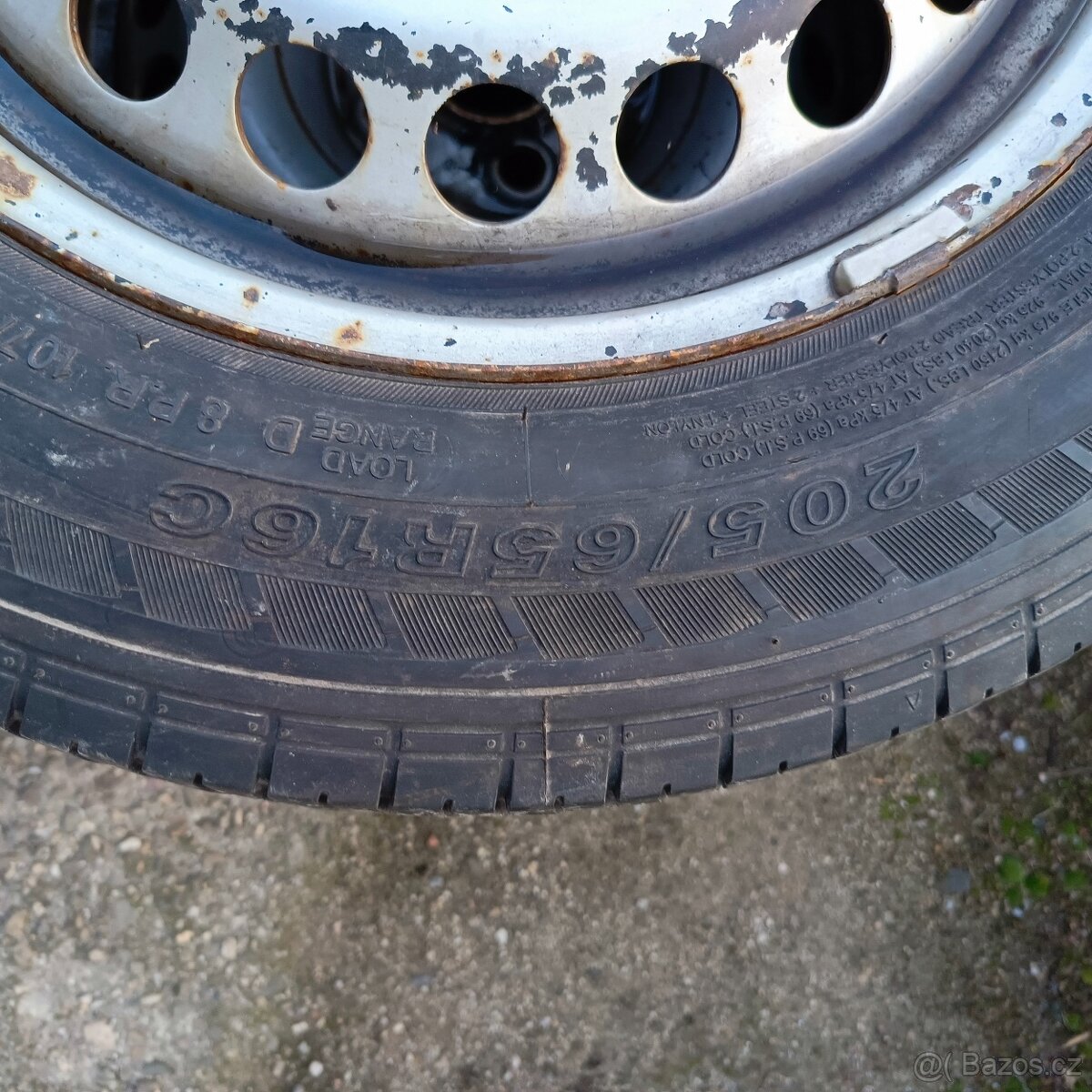 VW T5 kola 205/65 R16C letní - 2